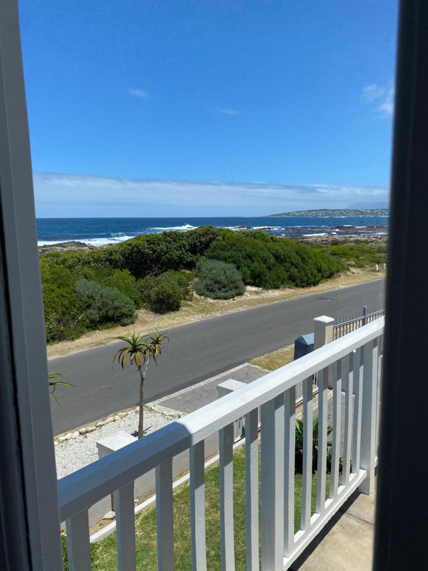 Shore'S Edge Luxury Oceanfront Home Hermanus Exterior foto
